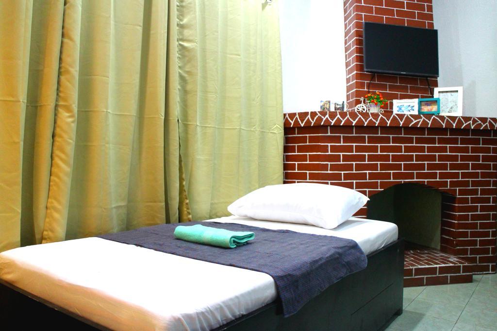 Tagaytay Garden Budgetel - City Center Tagaytay City Номер фото