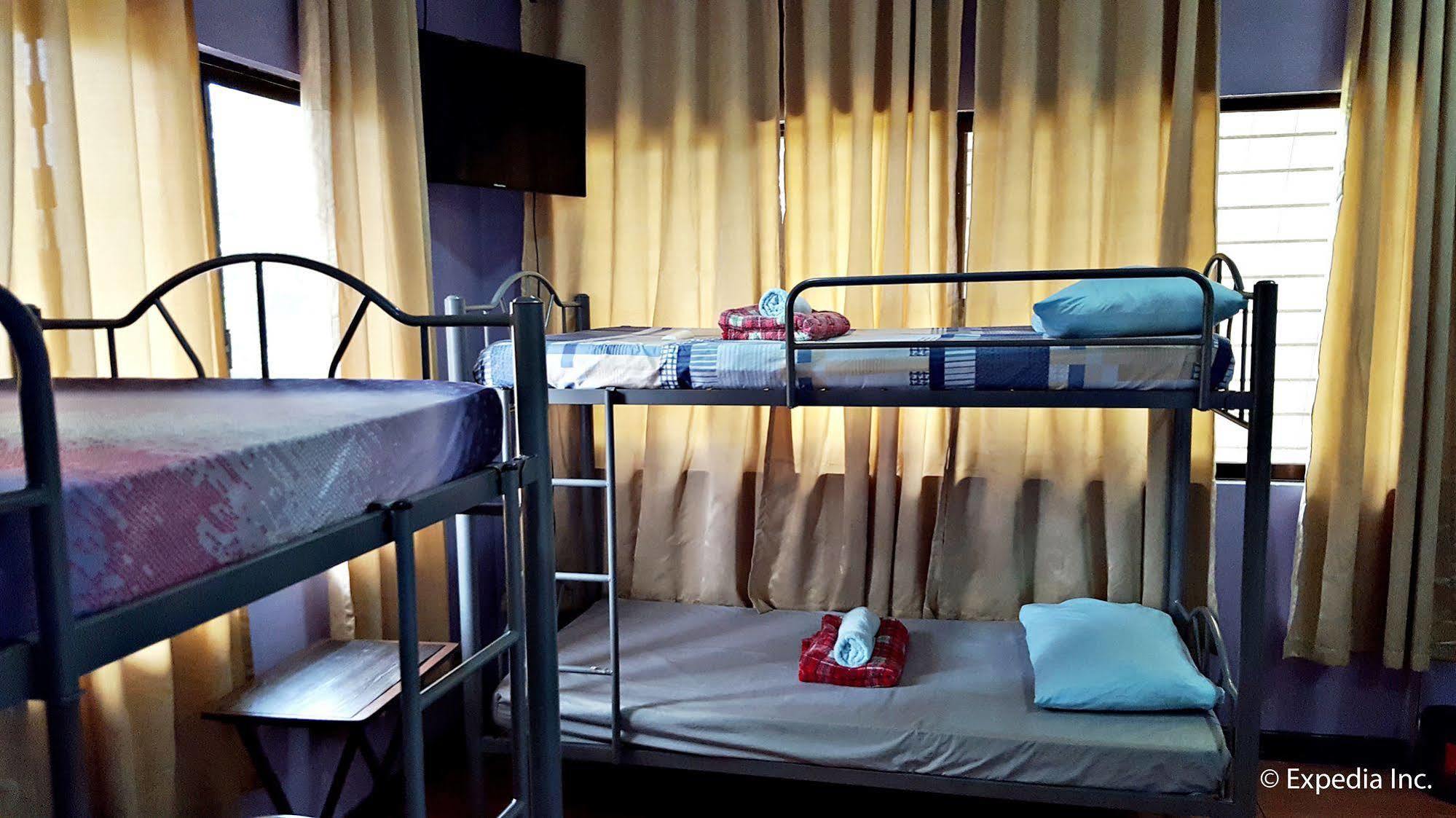 Tagaytay Garden Budgetel - City Center Tagaytay City Екстер'єр фото